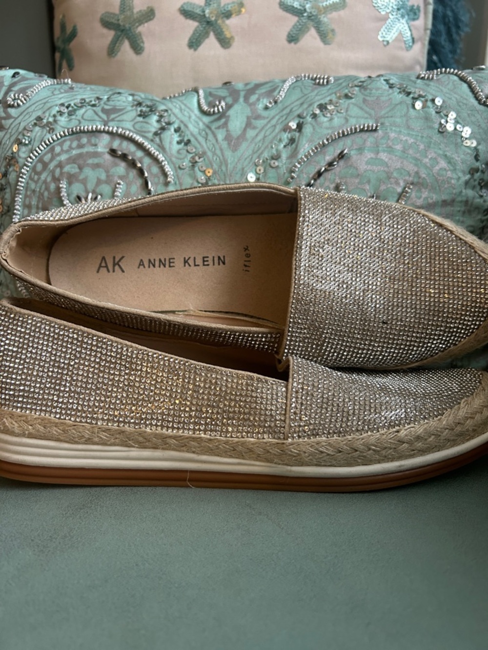 Anne Klein Women's Sparkle i flex Espadrille Slip-Ons in Silver Size 9.5 - Picture 3 of 6